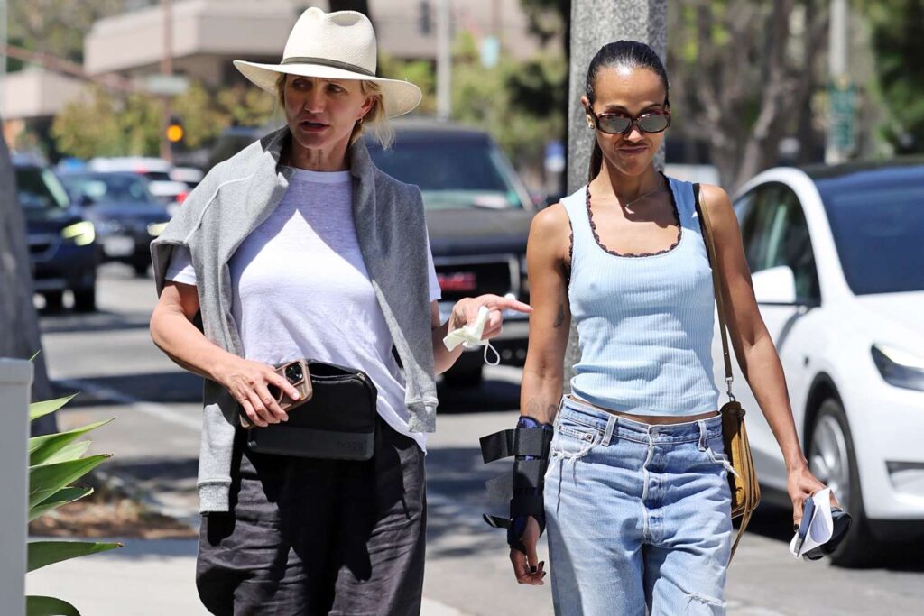 Cameron Diaz Just Carried This Helpful, Hands-Free Bag for (at Least) the Third Time — It’s Not Bulky Either