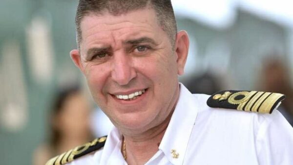 Longtime Carnival Cruise Ship Captain Dies of Cancer After 27 Years of Service: ‘Final Voyage to Heaven’