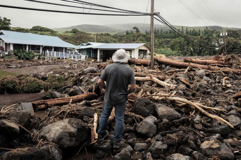 Hurricane Lala Floods Expose Human Remains in Hawaii Cemetery: ‘You Can See Caskets, Bones’