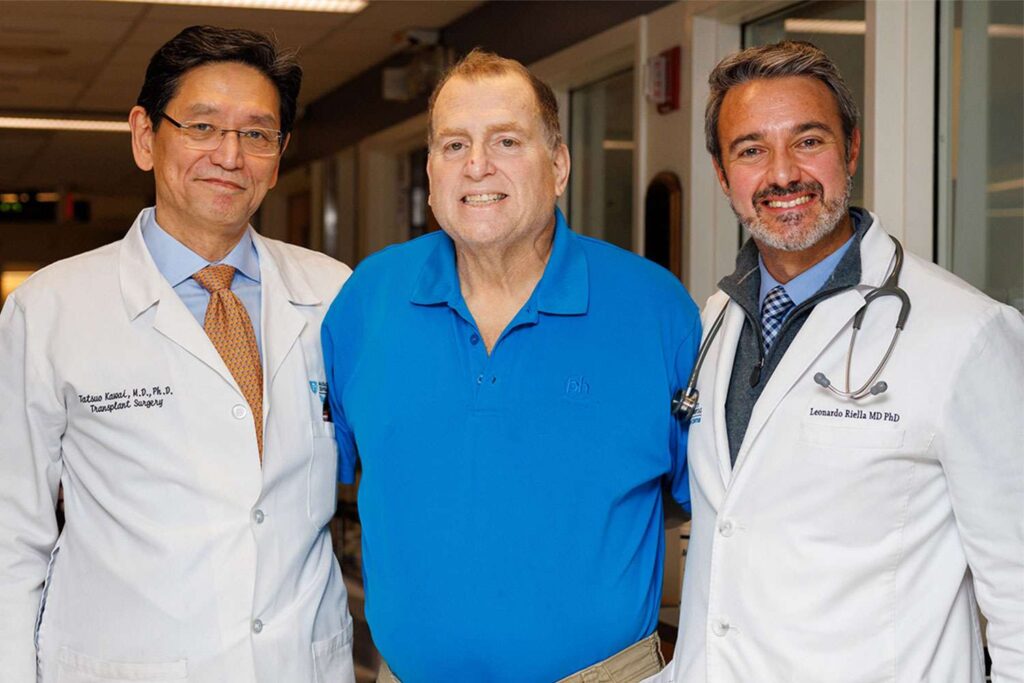 Man Successfully Kept Alive with Pig Kidney for 271 Days Until He Could Receive a Human One