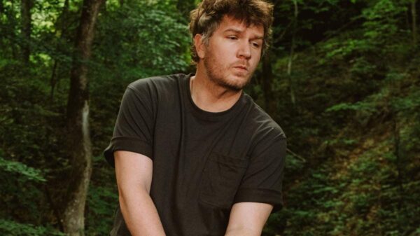Ian Noe Reveals Eastern Kentucky Heartbeat Behind New Album “Canyon Falls Trailer Band”: ‘Sad Songs Make Me Feel Good’ (Exclusive)
