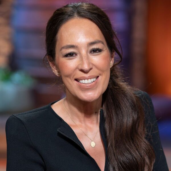 Not Ready to Store Your Sandals? Joanna Gaines Just Showed Us How to Keep Them in Rotation for Fall