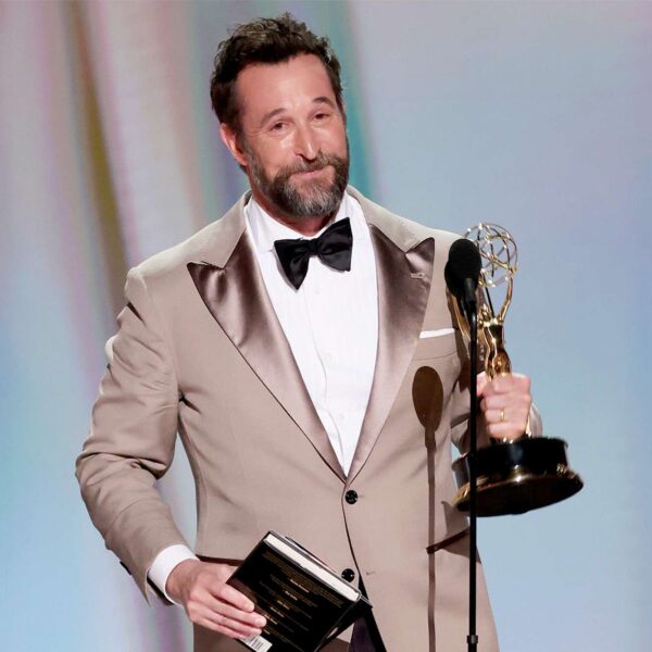 Noah Wyle Tears Up as He Wins His Second Best Actor Emmy for “The Pitt”: ‘This Is Overwhelming’