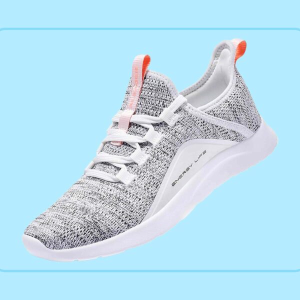 A Nurse Says These $35 Sneakers Are the ‘Most Comfortable’ for 12-Hour Shifts — and Prefers Them Over On Cloud and Hoka