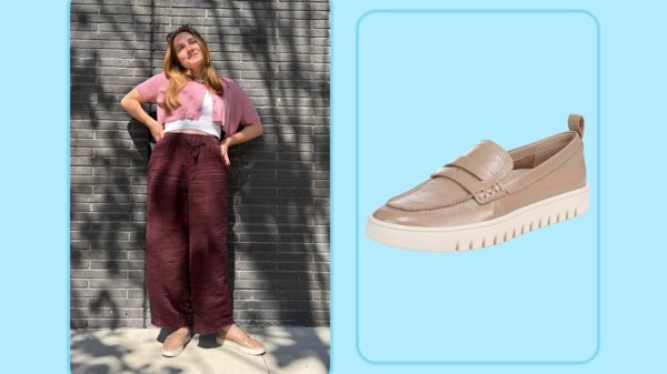 My Flat, Wide Feet Feel Like They’re Being Massaged in These Sleek Loafers — They’re from a Podiatrist-Approved Brand