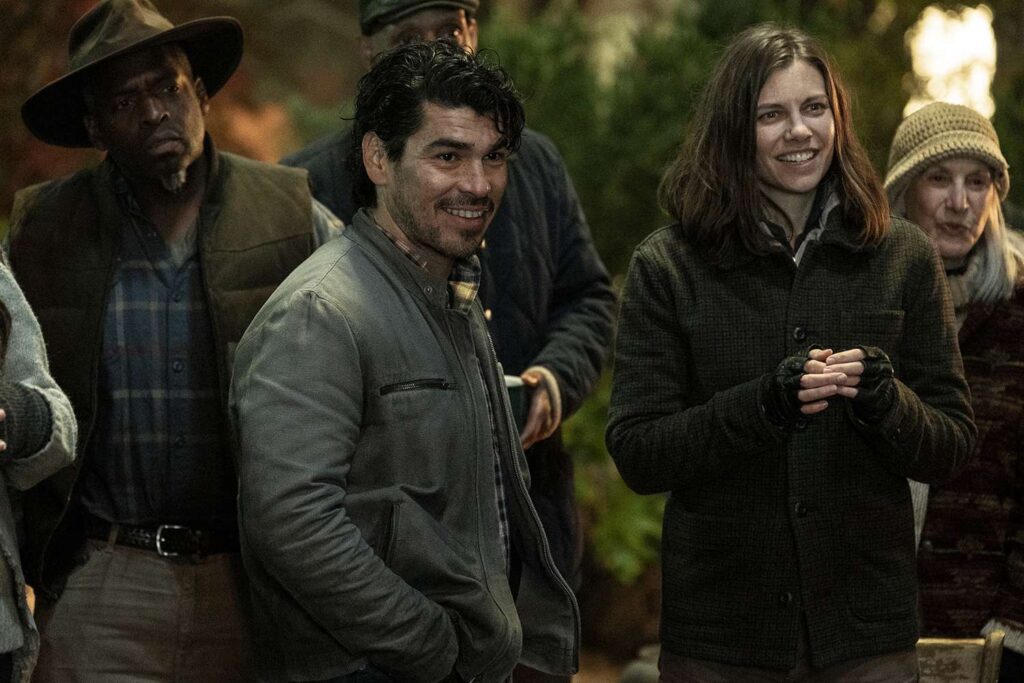 “TWD: Dead City” Stars Lauren Cohan and Raúl Castillo Break Down Maggie’s Potential New Romance After Glenn (Exclusive)