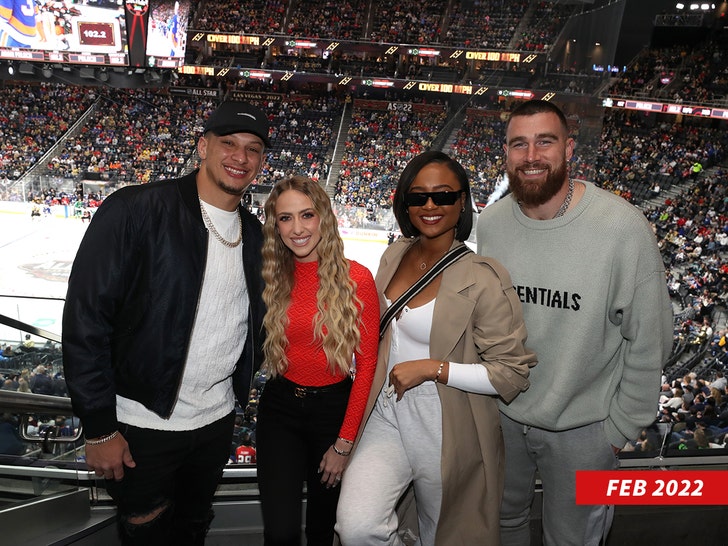 travis kelce and kayla nicole getty 2