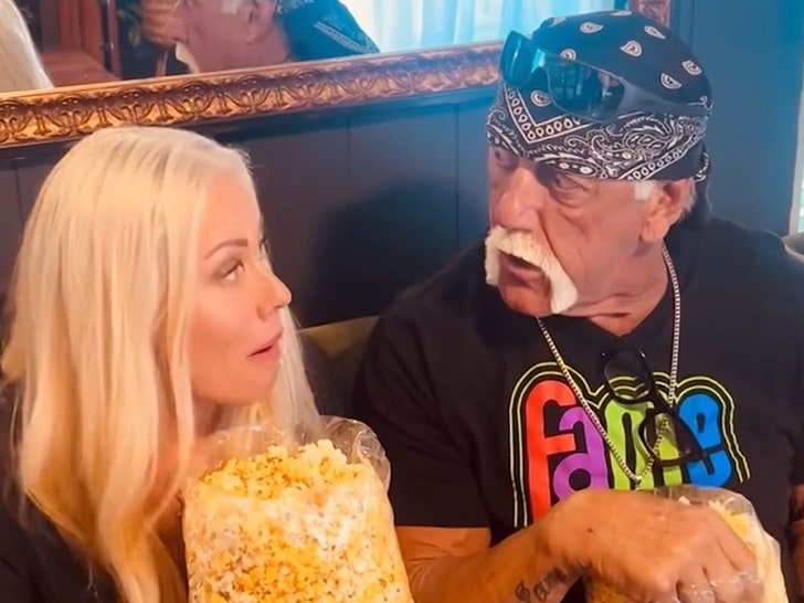 033025-hulk-hogan-primary-2