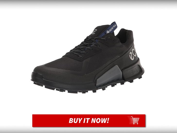 ECCO-Men’s-Biom-2.1-Low-Gore-Tex-Trainer-MAIN
