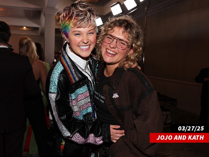 jojo siwa and kath ebbs getty 1
