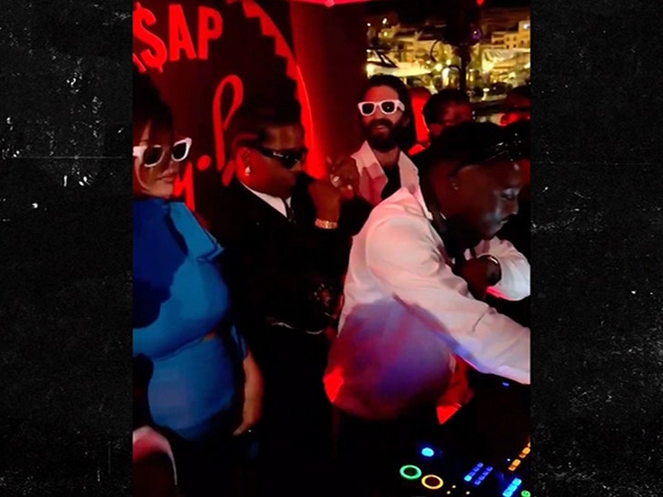052525-rihanna-asap-rocky-primary-2