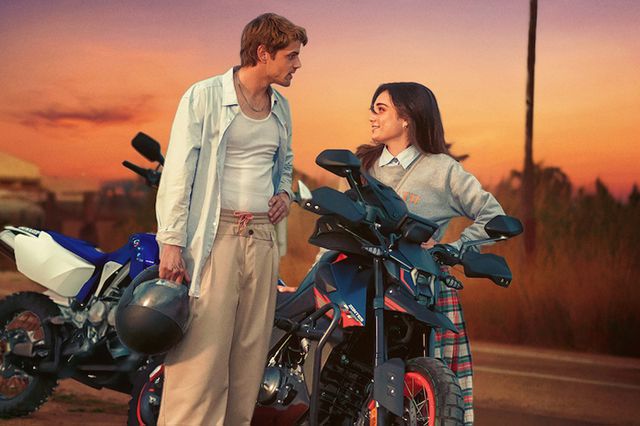 Alberto Olmo and Eléa Rochera in 'Bad Influence' (Mala Influencia). Netflix© 2025 Alberto Olmo and Eléa Rochera in 'Bad Influence' (Mala Influencia).