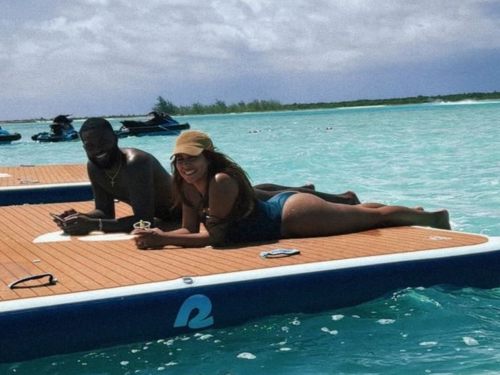 0515-Yris-Palmer-Vacay-With-BF-Troy-Daniels-Sub1