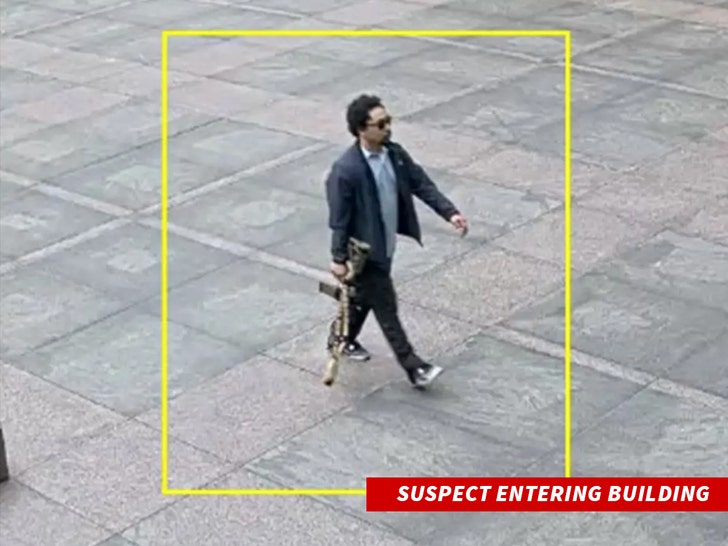 Shane Tamura nyc shooter entering building 2