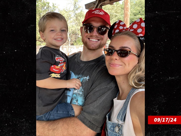 Emilie Kiser and family insta 2