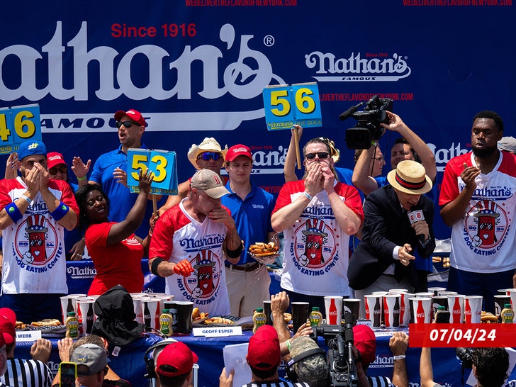 Nathan's-Annual-Hot-Dog-Eating-Contest-sub-getty-1