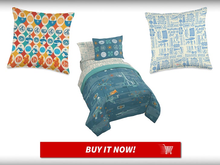 Bedding-And-Pillows-Fantastic-Four-Merch-MAIN