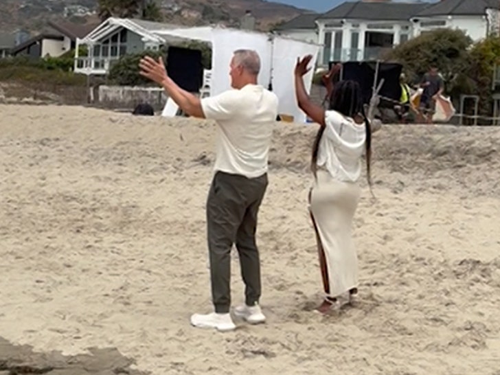 080225-mel-owens-bachelor-behind-the-scenes-filming-v2