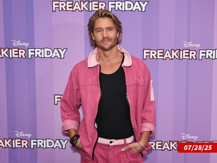 chad michael murray sub getty swipe 2