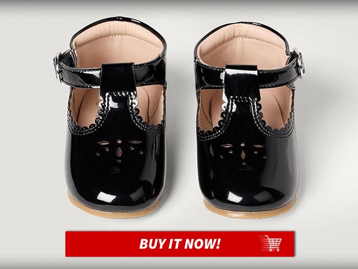 Non-Slip-Mary-Jane-Shoes-Sofia-Grainge-Early-Prime-Day-Deals-For-Girls-MAIN