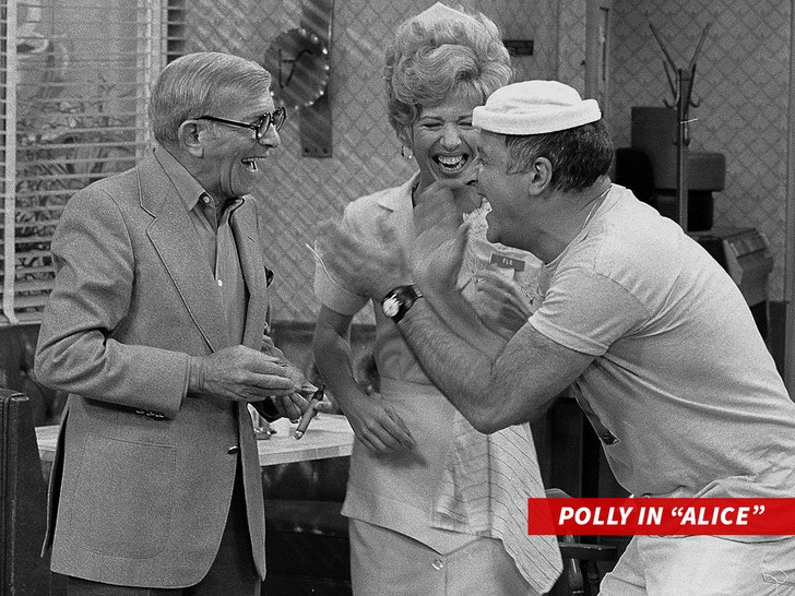 polly-holiday-getty-1