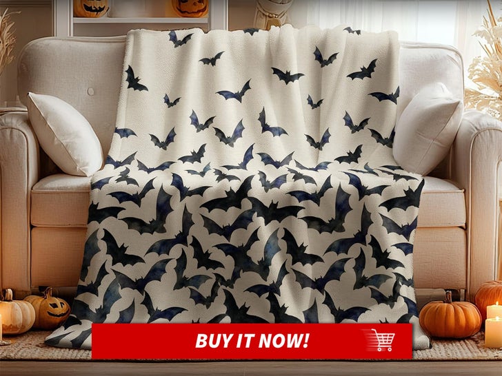 Bat-Throw-Blanket-Horror-Movie-Night-MAIN