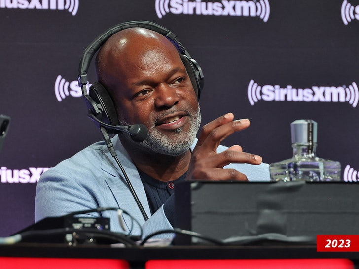 emmitt smith sub getty swipe 3