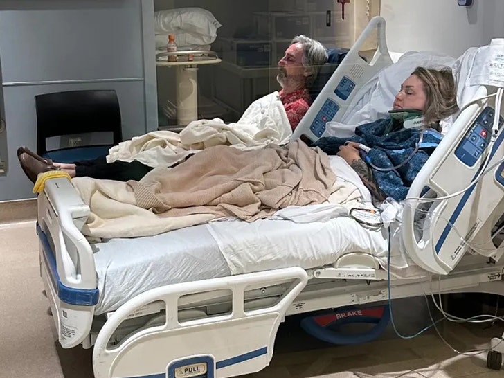 mike wolfe and his girlfriend Leticia Cline hospital leticiacline