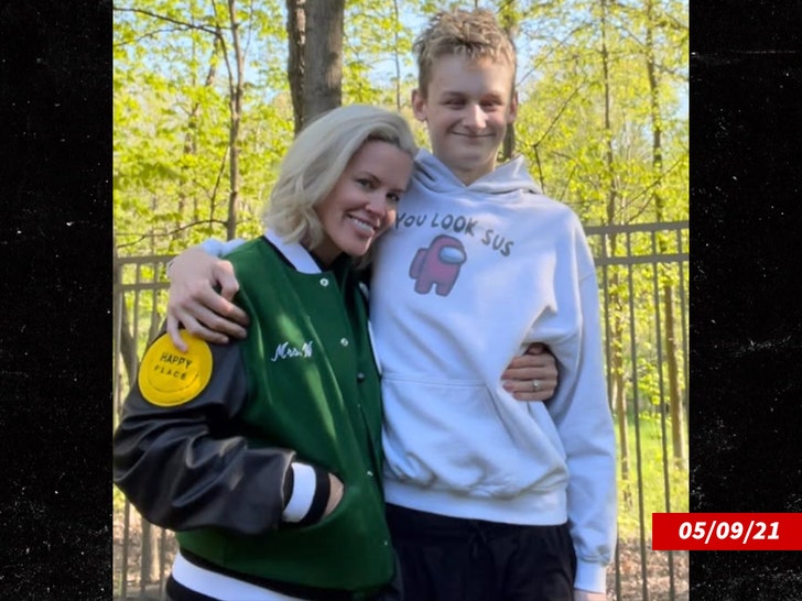 evan asher and jenny mccarthy insta 1