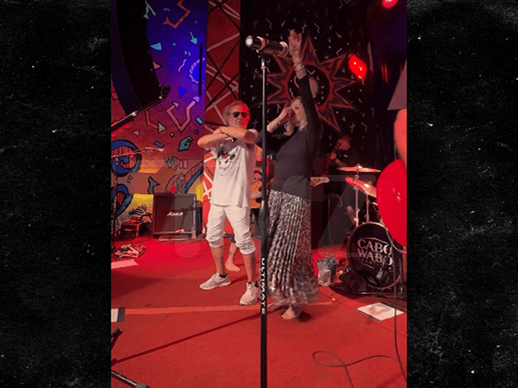 101225_sammy_hagar_stage_primary