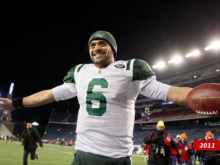 mark sanchez sub getty swipe 2