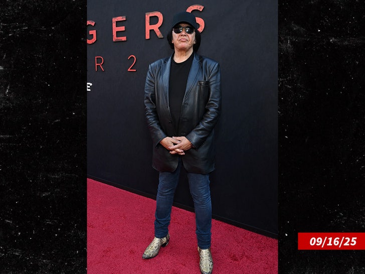 gene simmons sub getty swipe