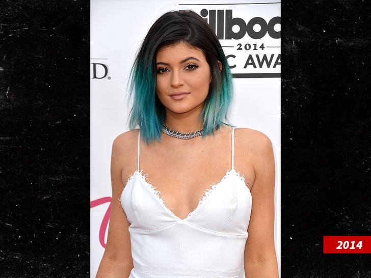 kylie jenner blue sub getty swipe 2