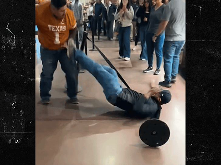 110325_bass_pro_shop_fight_primary_v4