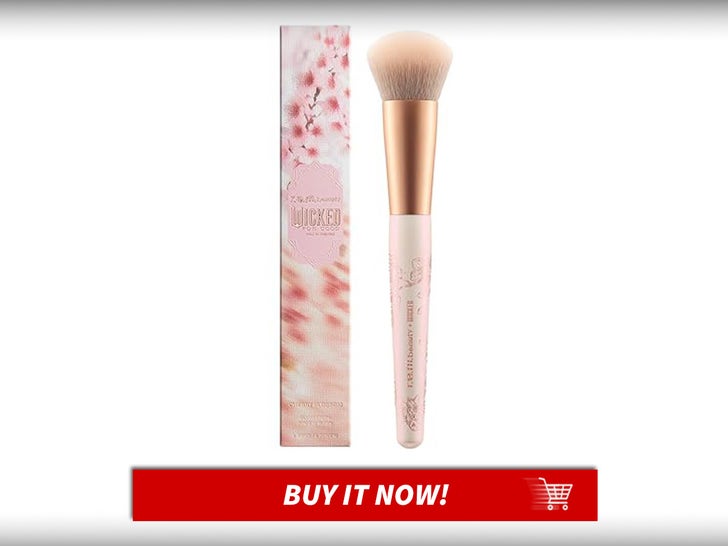 rem-Beauty-Cherry-Blossom-Blush-Brush-Wicked-Beauty-MAIN