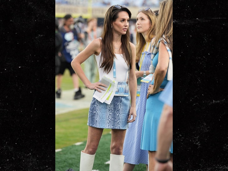 Jordon-Hudson-backgrid-1