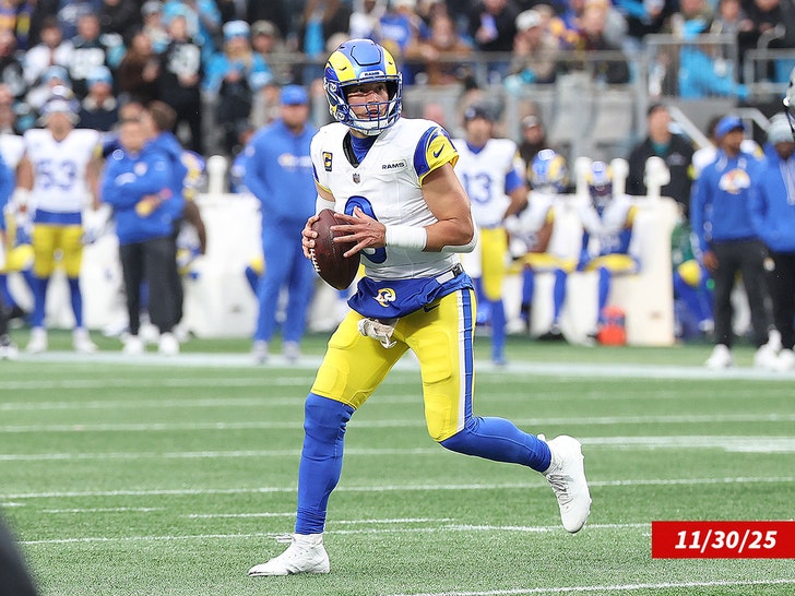 matthew stafford rams sub getty swipe 