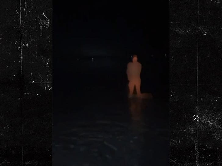 020526_florida_friend_fire_water