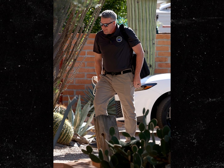 Annie-Guthrie-backgrid-2