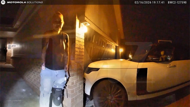 kim-scott-talking-to-cops-kal-02-24-2026