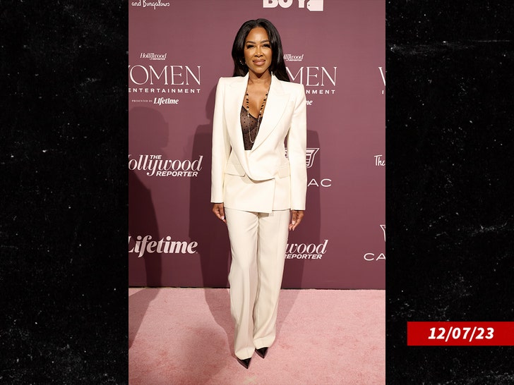 Kenya-Moore-sub-getty-2