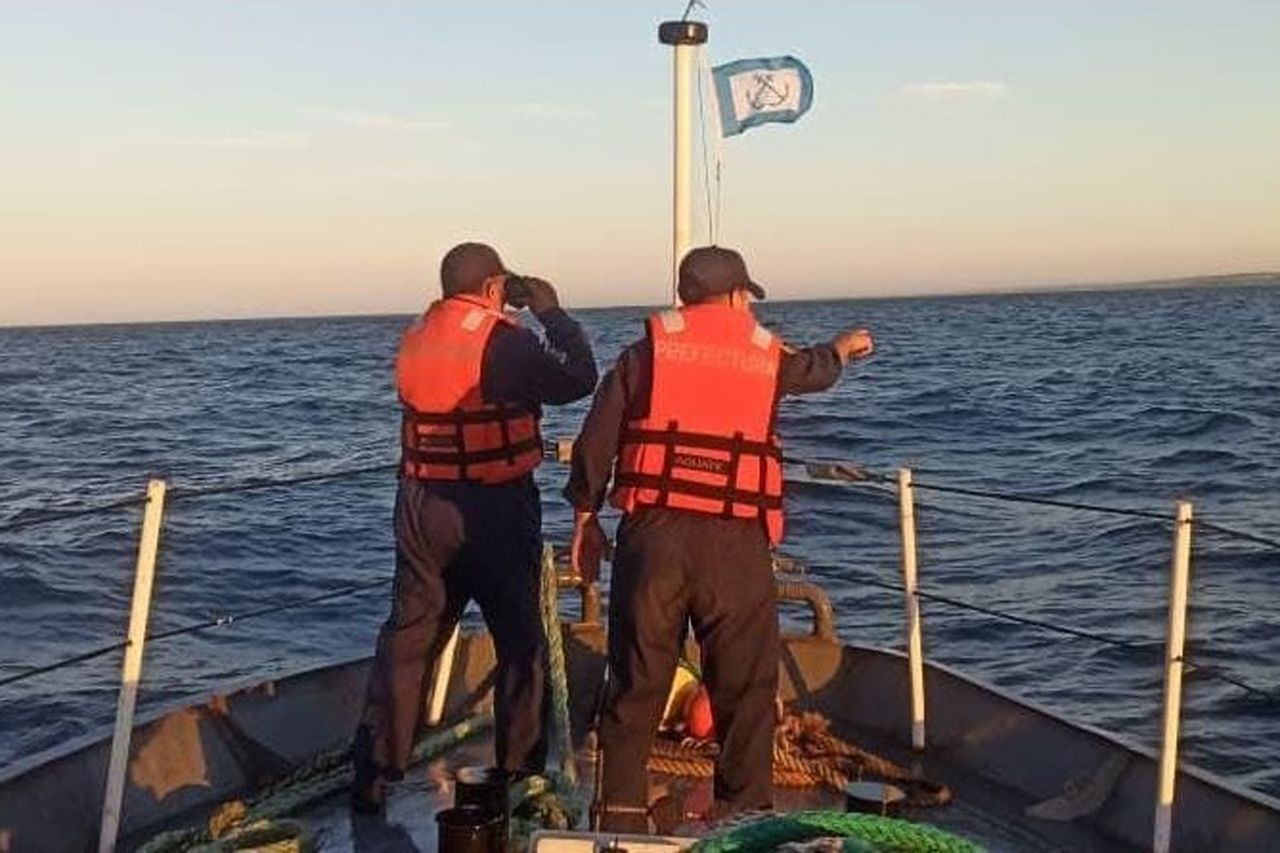 Rescue mission for diver Sofia Devries Search teams scouring the Golfo Nuevo in ArgentinaCredit: Argentine Naval Prefecture