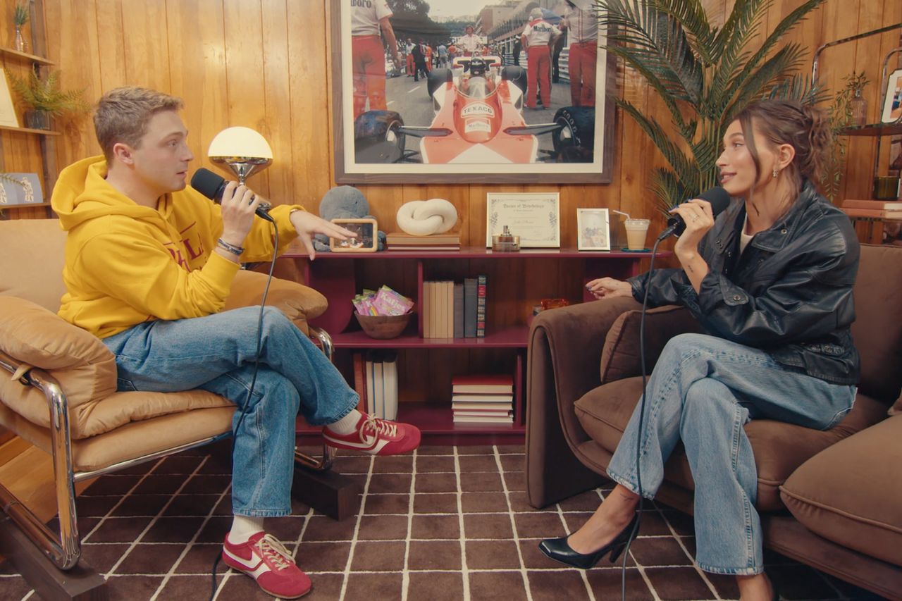 Hailey Bieber on Therapuss Podcast Hailey Bieber on Therapuss Podcast Netflix