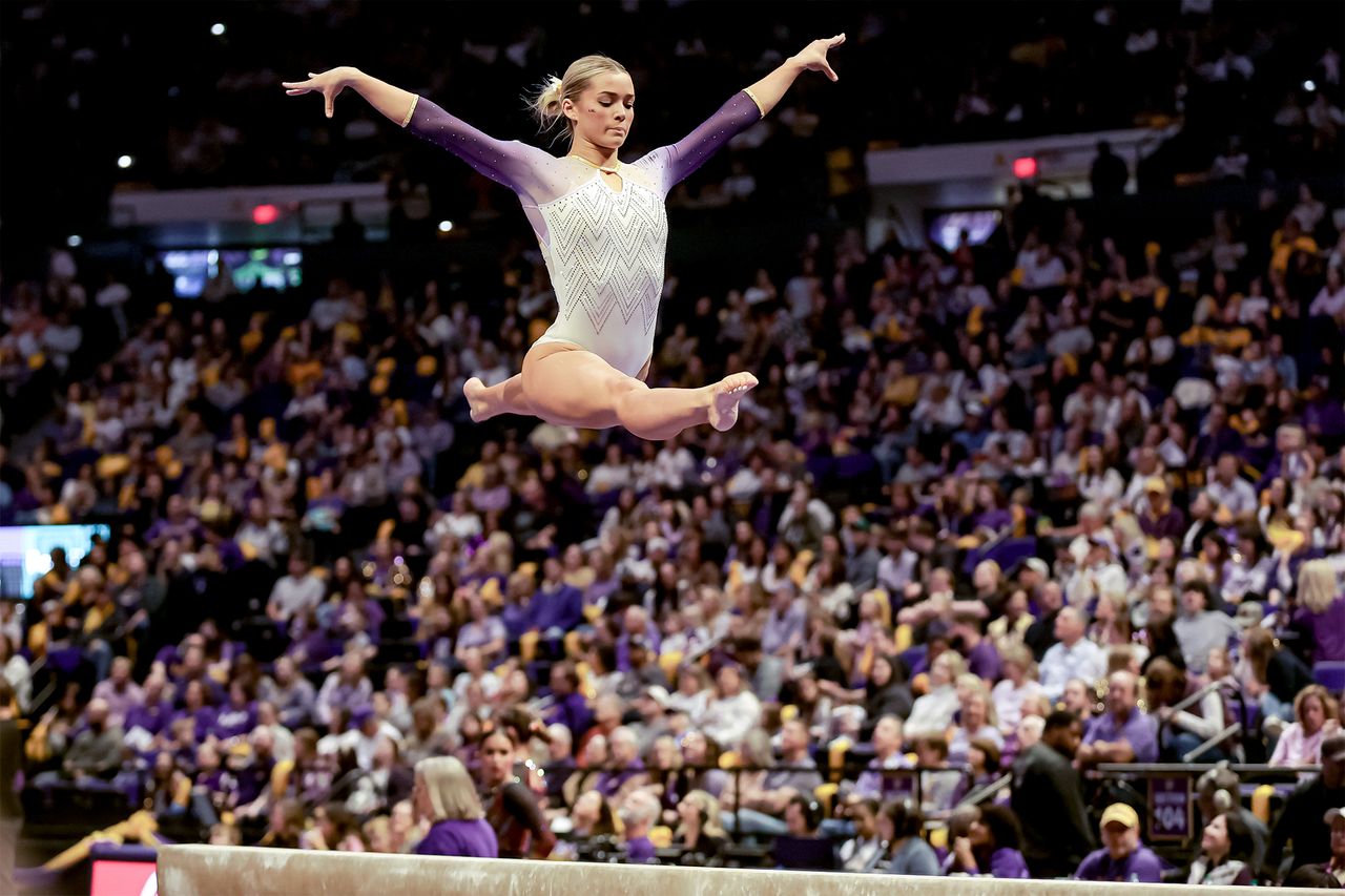 Livvy Dunne. Derick E. Hingle/Getty