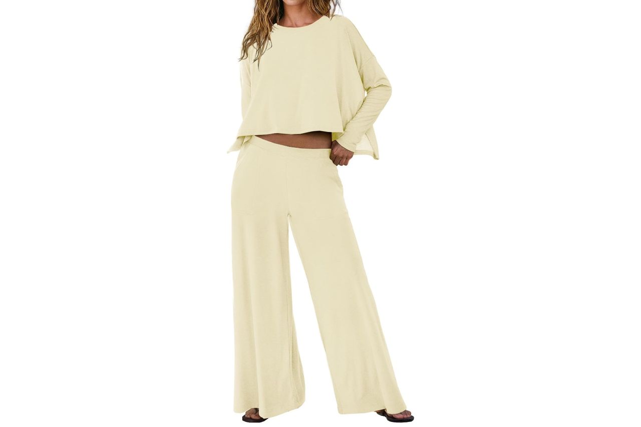 Panadila Womens Oversized Lounge Sets 2 Piece Matching Pajama Sets Credit: Amazon