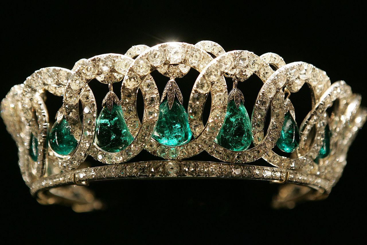 Queen Elizabeth II's Vladimir Tiara is displayed at Buckingham Palace on July 25, 2006 in London. Peter Macdiarmid/Getty