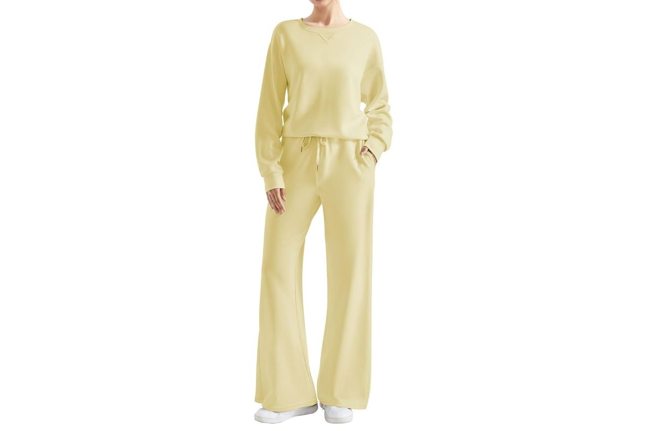 Suuksess Women Modal Fall 2 Piece Outfits Oversized Sweatshirt Wide Leg Pants Credit: Amazon
