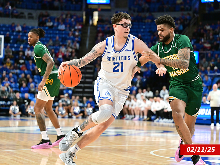 Robbie Avila sub getty 2