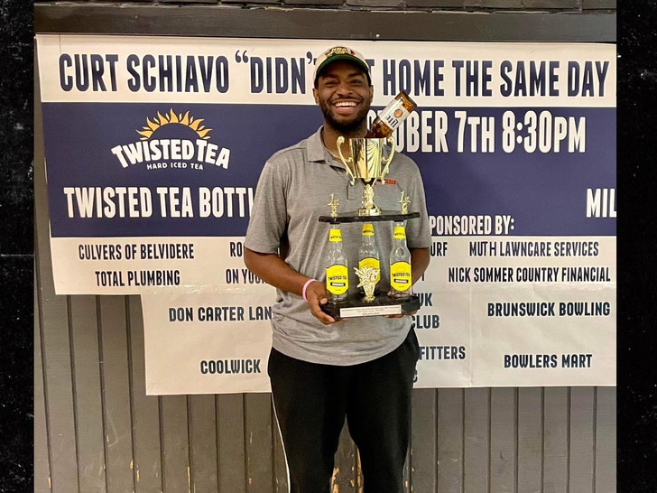 Cameron Crowe bowling facebook 2