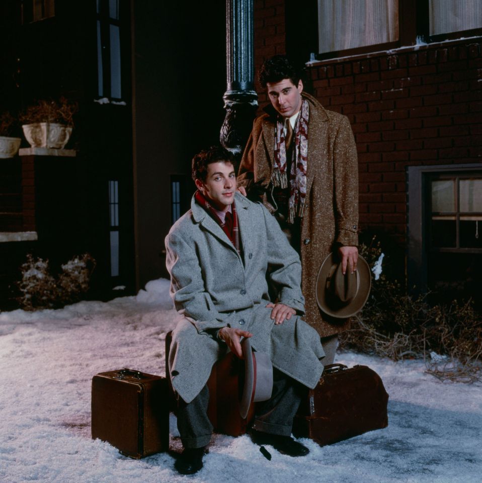 Corey Parker and Jonathan Silverman promoting 'Broadway Bound' (1992)Credit: Bonnie Schiffman /American Broadcasting Companies via Getty
